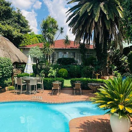 Margaret'S Place Johannesburg Dış mekan fotoğraf