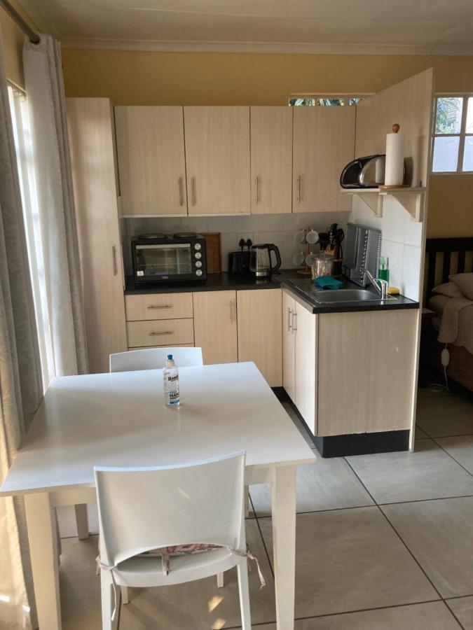 Margaret'S Place Johannesburg Dış mekan fotoğraf